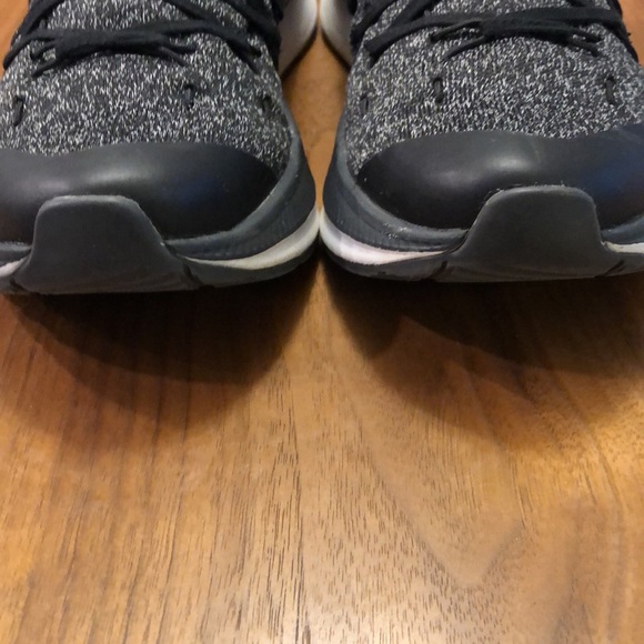 Spyder - Picture 2 of 8